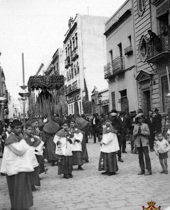 La Virgen camino de San Juan de la Palma (años 20)
