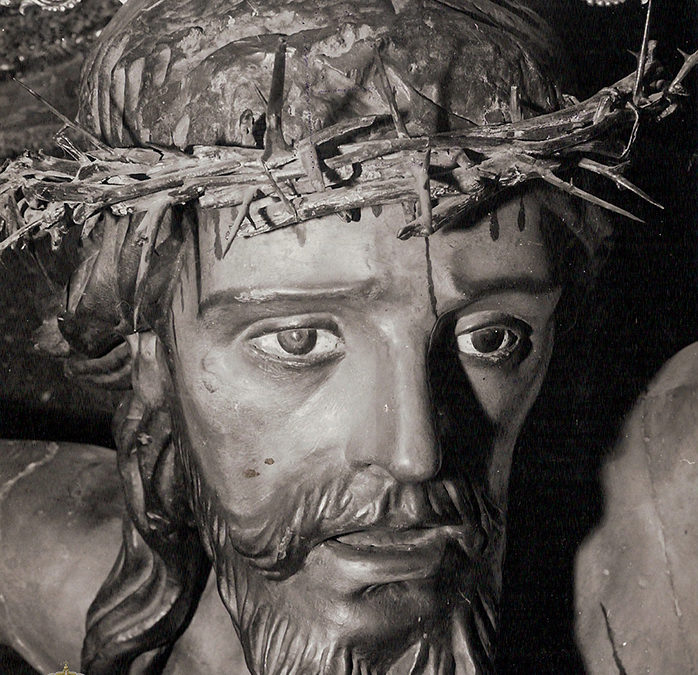 El Santísimo Cristo de la Exaltación en una fotografía de mediados del pasado siglo