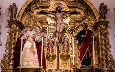 Nuestros Sagrados Titulares en su capilla para el Tiempo Pascual