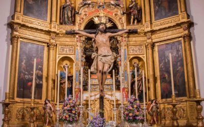 Galería de imágenes del Altar para la Función a la Exaltación de la Cruz y Ntra. Sra. de las Lágrimas ataviada para este culto
